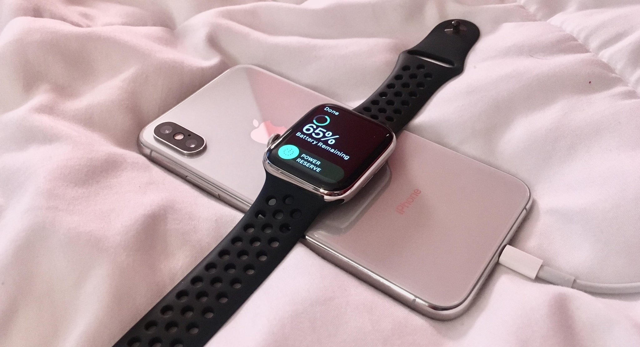 How to Position Apple Watch Series 11 on the Charger