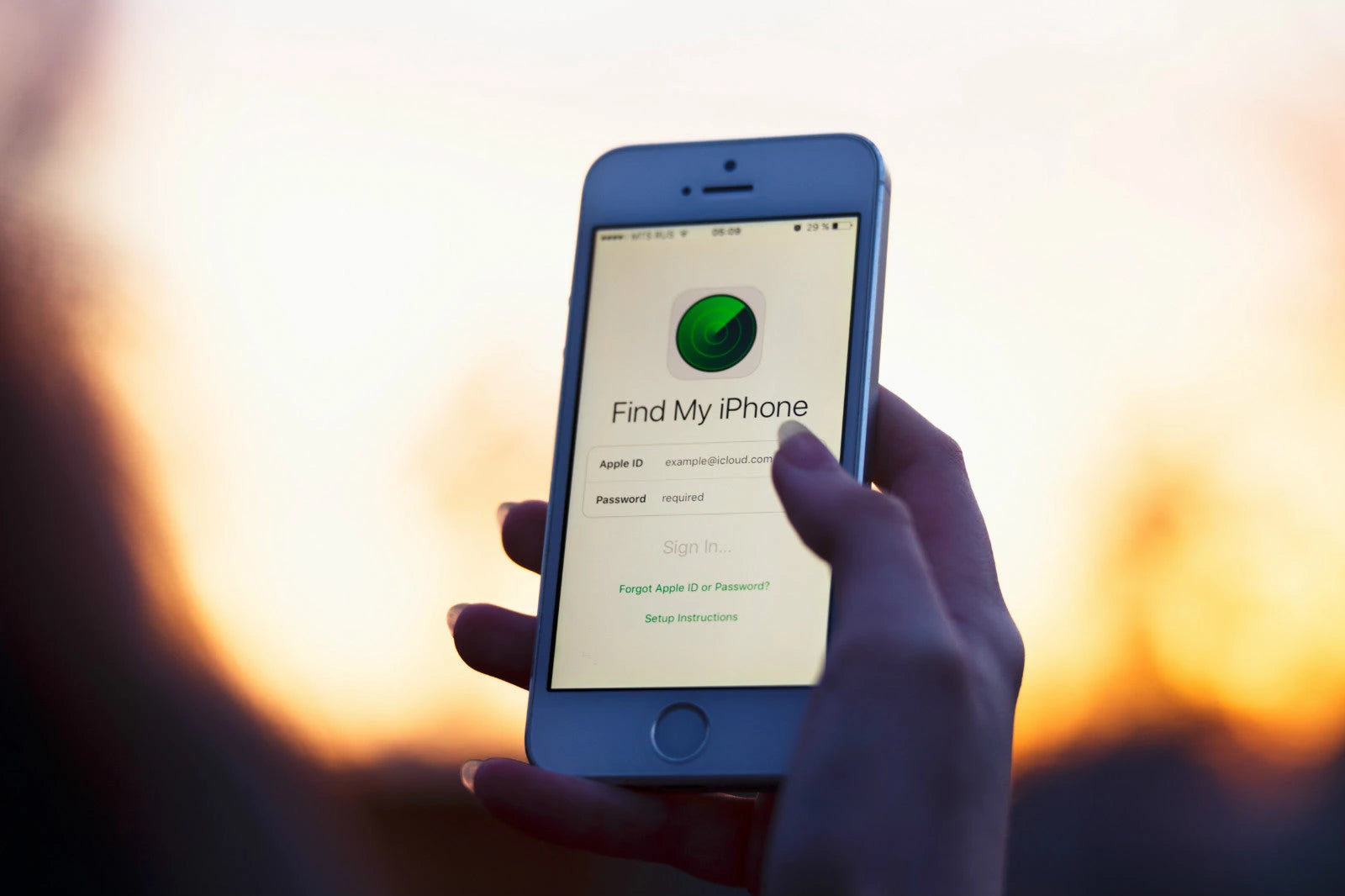 How to Find My iPhone When Lost
