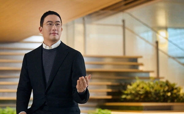 Koo-Kwang-mo--Chairman-and-CEO-of-LG-Group